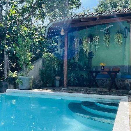 Bouganvilla House ウナワトゥナ エクステリア 写真